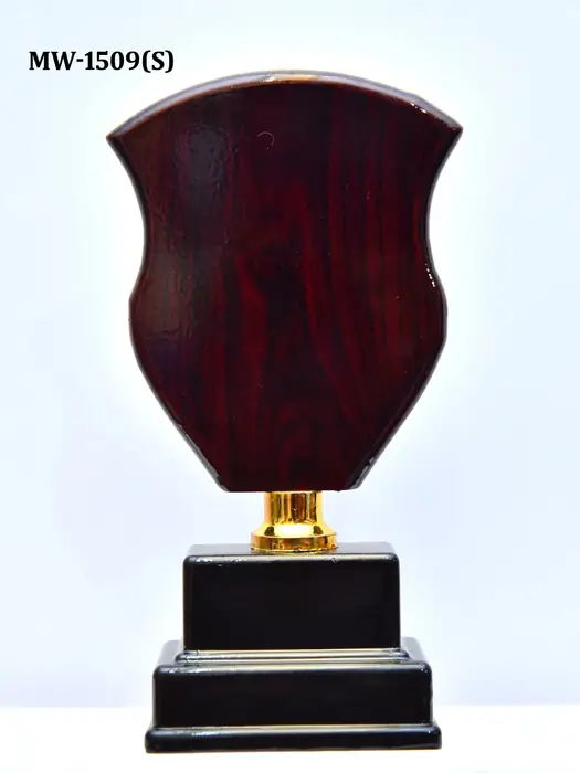 Premium wooden shield trophy